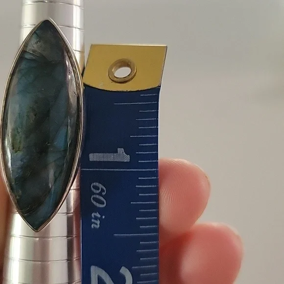 Sterling silver and labradorite ring